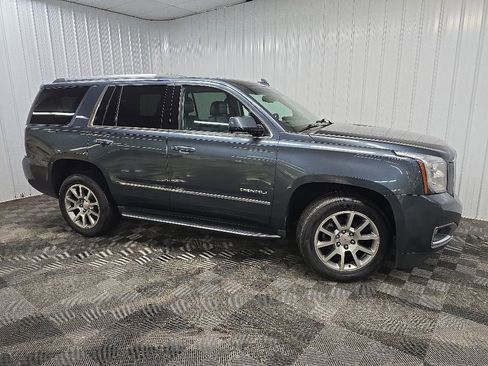 Used 2019 GMC Yukon Denali AWD/4WD image 1