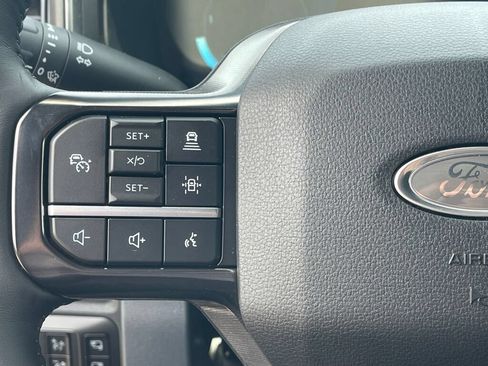New 2026 Ford F350 Platinum AWD/4WD image 17