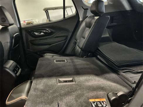 Used 2023 GMC Terrain AT4 w/ Infotainment Package II image 14