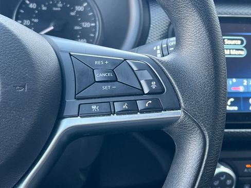 Used 2023 Nissan Kicks SV FWD image 30