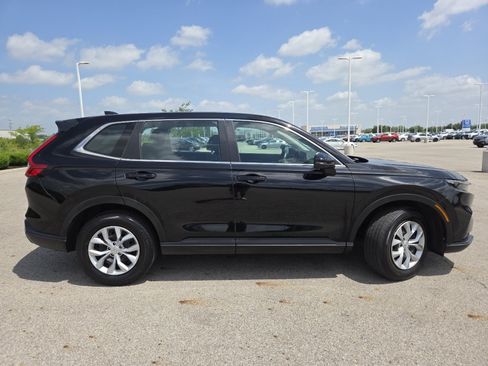 Used 2024 Honda CR-V LX image 16