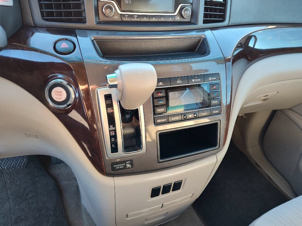 Used 2016 Nissan Quest SV FWD image 20