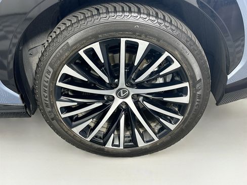 Used 2023 Lexus RZ 450e Premium w/ Accessory Package (2T) image 11