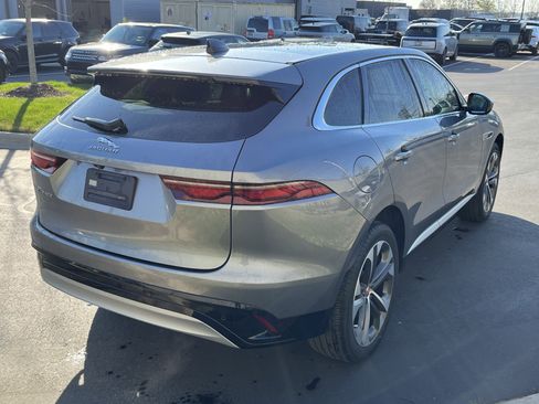 Certified 2023 Jaguar F-PACE S image 7