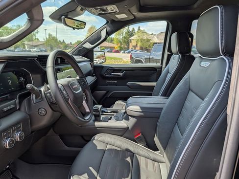 New 2026 GMC Sierra 1500 AT4X AWD/4WD image 40