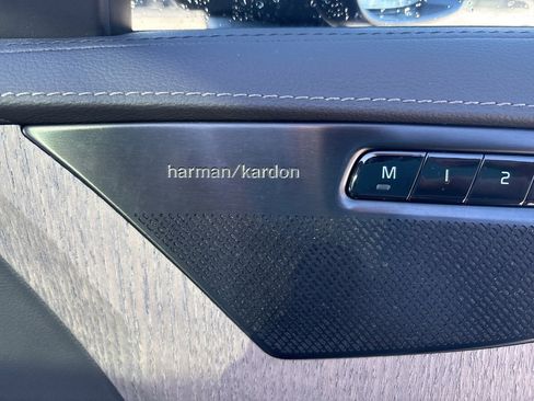 Certified 2023 Volvo XC90 B6 Ultimate w/ Protection Package Premier image 35