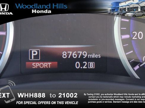 Used 2017 INFINITI Q60 2.0t w/ Moonroof Package RWD image 14