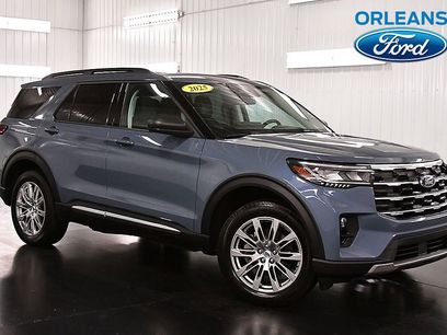 Used 2025 Ford Explorer Active w/ Active Comfort Package