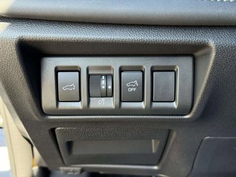 Used 2025 Subaru Outback Touring XT AWD/4WD image 22