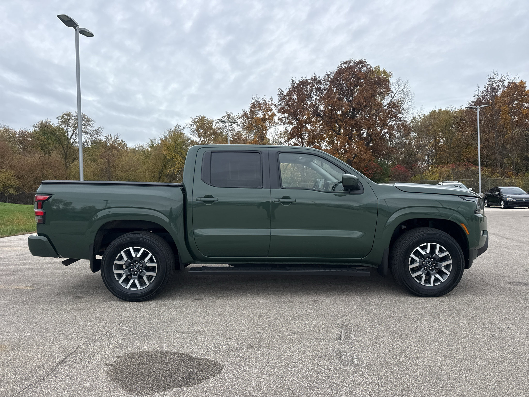 Certified 2023 Nissan Frontier SV w/ SV Convenience Package AWD/4WD image 4