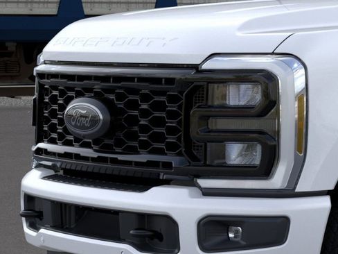 New 2026 Ford F350 Lariat image 17