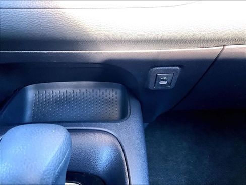 Certified 2025 Toyota Corolla LE image 27