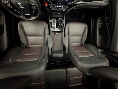 Used 2023 Honda Ridgeline Black Edition image 13