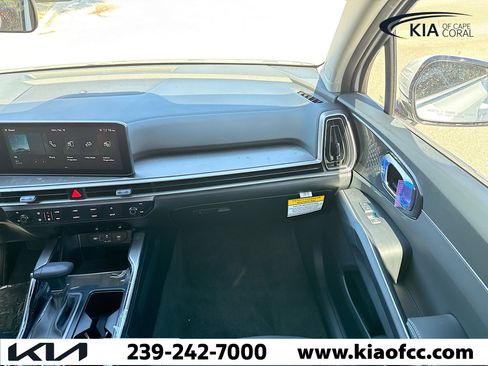 New 2026 Kia Sorento LX image 17