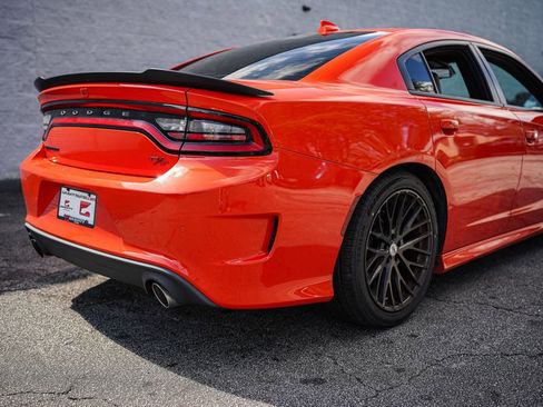 Used 2017 Dodge Charger R/T Scat Pack w/ Beats Audio Group image 14