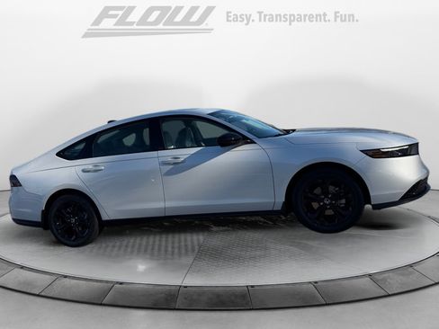 New 2025 Honda Accord SE image 8