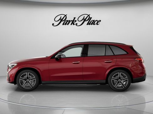 Certified 2026 Mercedes-Benz GLC 300 image 7