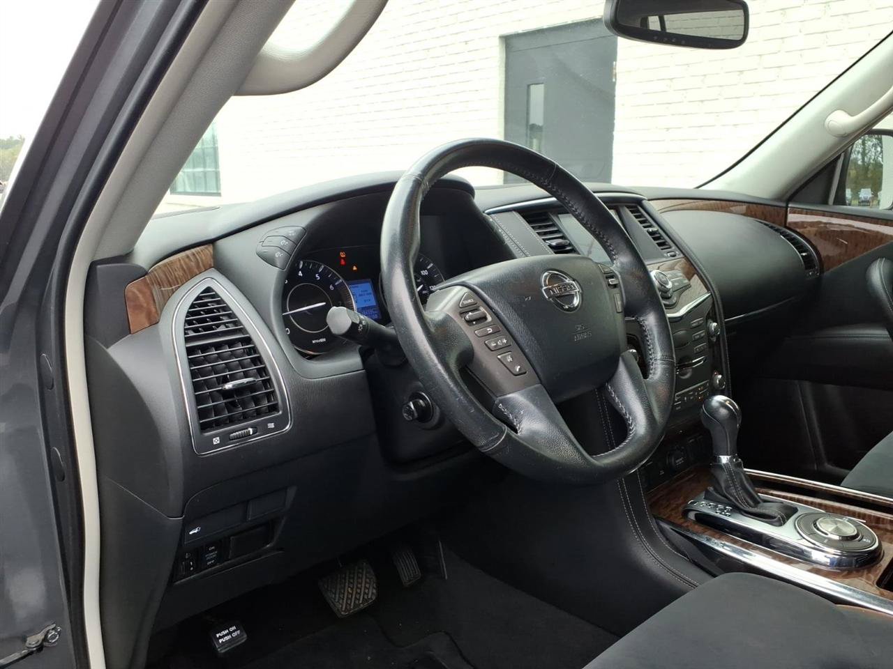 Used 2018 Nissan Armada SV w/ Driver Package RWD image 6