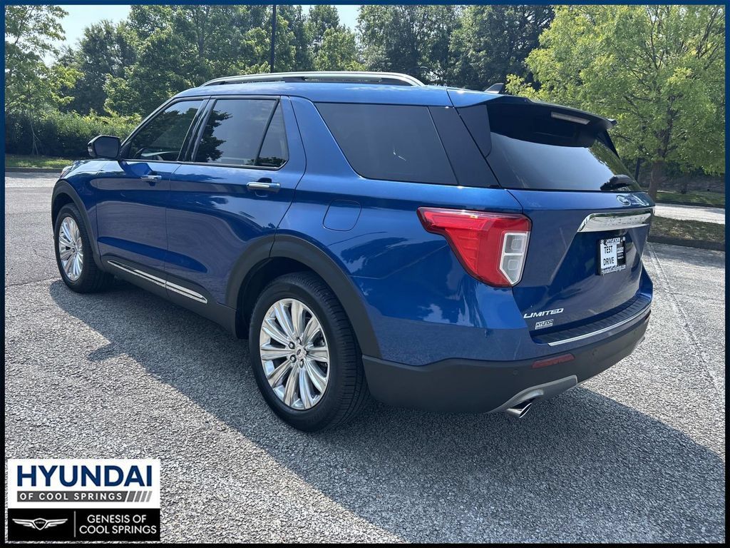 Used 2022 Ford Explorer Limited w/ Equipment Group 301A RWD image 5