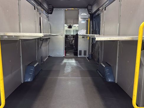 Used 2021 Ford Transit 250 148 High Roof Extended w/ Parcel Delivery Package RWD image 4
