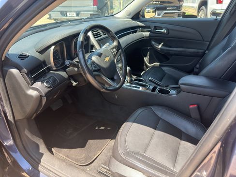 Used 2015 Chevrolet Malibu LT w/ Leather Package FWD image 22