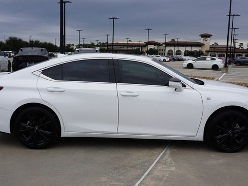 Certified 2023 Lexus ES 350 F Sport image 4