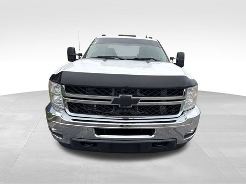 Used 2013 Chevrolet Silverado 2500 LT w/ Interior Plus Package AWD/4WD image 10