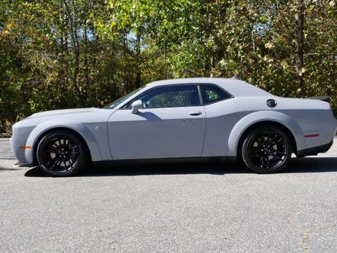 Used 2022 Dodge Challenger SRT Hellcat image 31