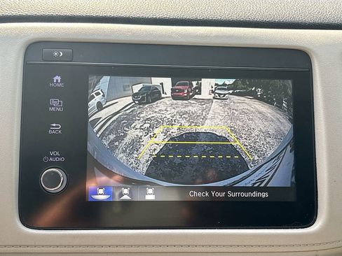 Used 2021 Honda HR-V EX image 13