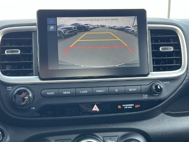 Used 2026 Hyundai Venue SEL FWD image 12