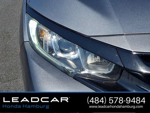 Used 2018 Honda Civic EX-L image 10