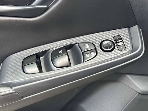 Certified 2025 Nissan Sentra S FWD image 17