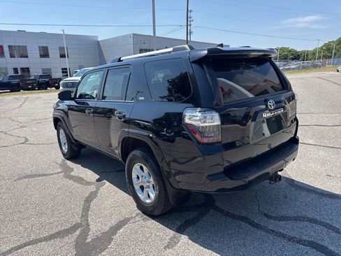 Used 2019 Toyota 4Runner SR5 Premium AWD/4WD image 13