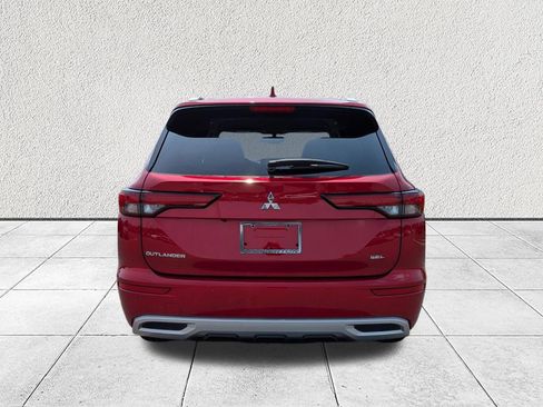 Used 2024 Mitsubishi Outlander SEL FWD image 4