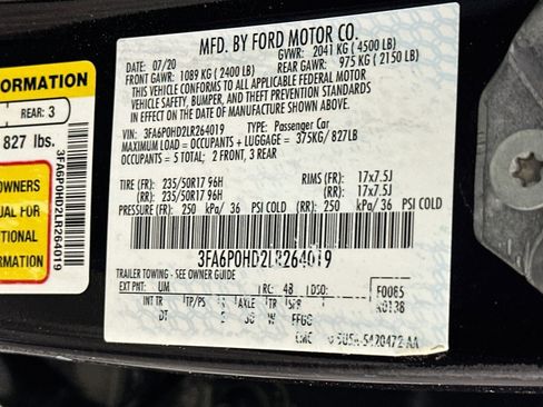 Used 2020 Ford Fusion SE FWD image 12