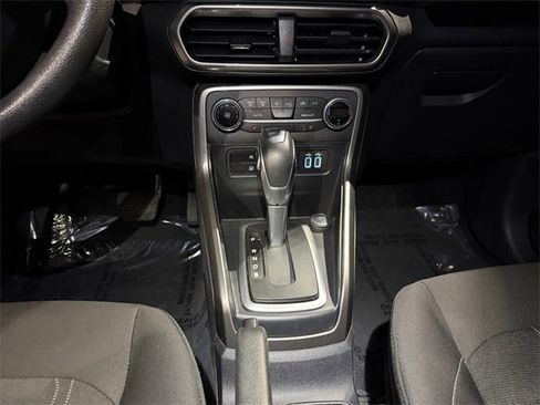 Used 2021 Ford EcoSport SE image 11