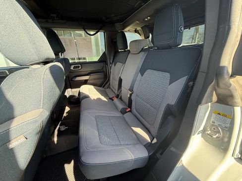 Used 2022 Ford Bronco Outer Banks image 14