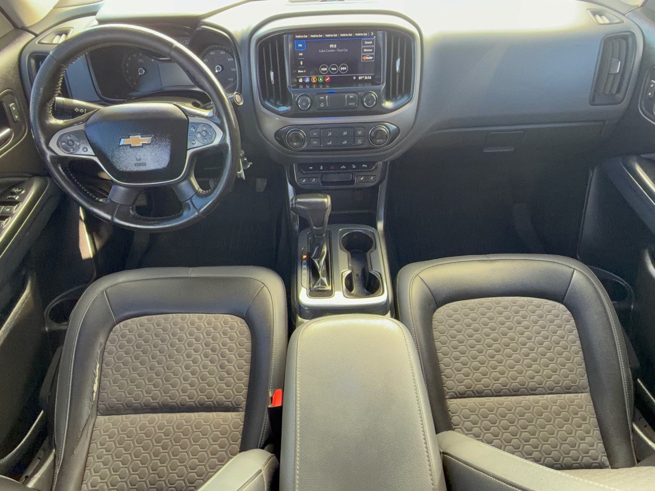 Used 2019 Chevrolet Colorado Z71 AWD/4WD image 17