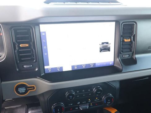 Used 2022 Ford Bronco Badlands w/ Sasquatch Package image 20