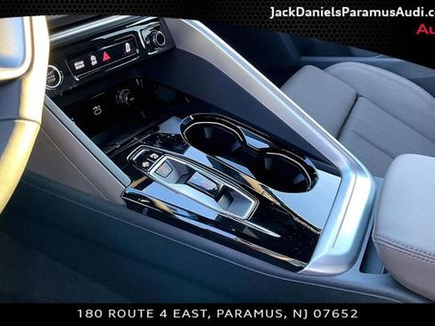 New 2025 Audi Q5 Premium Plus AWD/4WD image 8