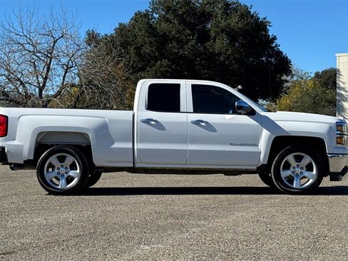 Used 2015 Chevrolet Silverado 1500 LS w/ Trailering Package image 3