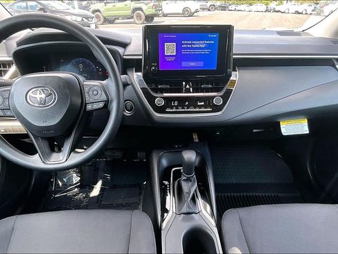 Used 2026 Toyota Corolla LE FWD image 14