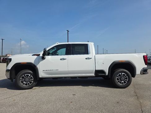New 2026 GMC Sierra 2500 SLT AWD/4WD image 13