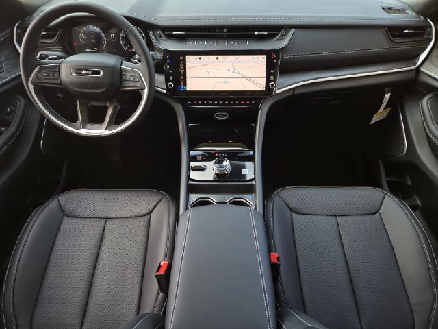 New 2027 Jeep Grand Cherokee Limited AWD/4WD image 20