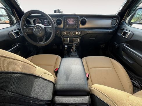 Used 2021 Jeep Wrangler Sport image 10
