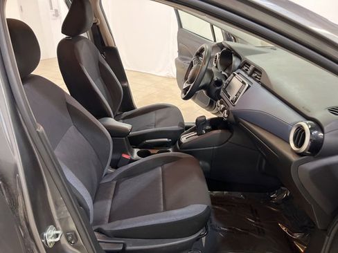Used 2023 Nissan Versa SV image 14