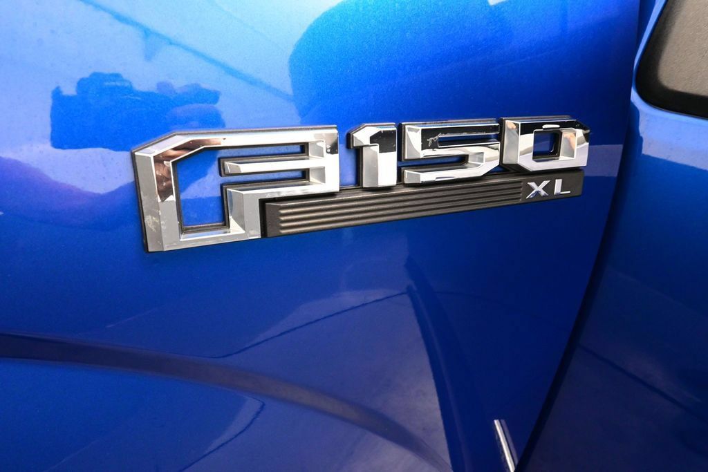Used 2017 Ford F150 XL w/ Equipment Group 101A Mid AWD/4WD image 12