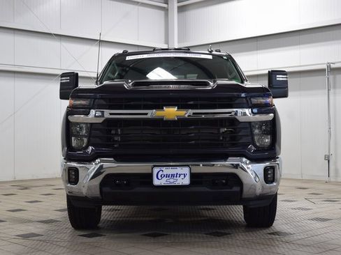 Used 2024 Chevrolet Silverado 2500 LT w/ All Star Edition image 2
