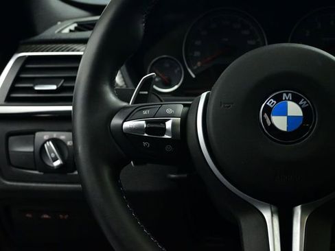 Used 2020 BMW M4 Coupe w/ Competition Package image 43