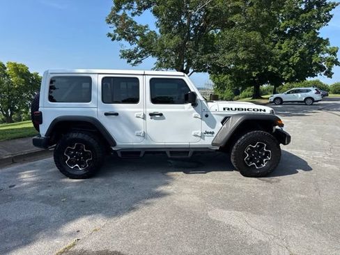 Used 2022 Jeep Wrangler Unlimited Rubicon 4xe w/ Cold Weather Group AWD/4WD image 9